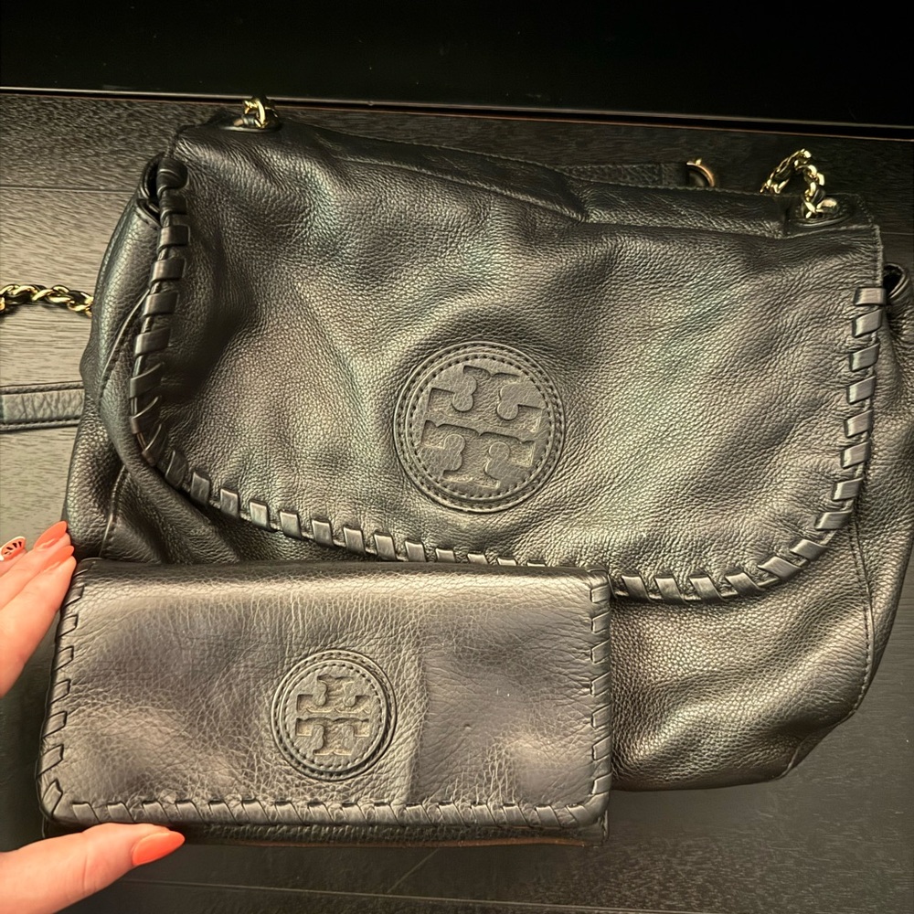 Tory Burch Black Leather Shoulder Bag and Wallet